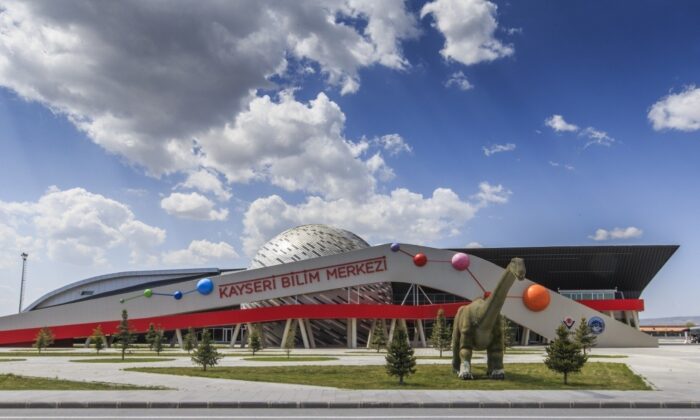 Kayseri Bilim Merkezi ziyarete açıldı