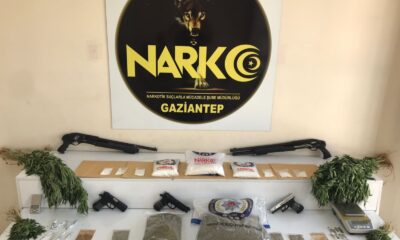 Keman kutusu ile valizlerin içinden esrar çıktı