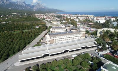 Kemer’e kapalı otopark ve pazar alanı yapılıyor