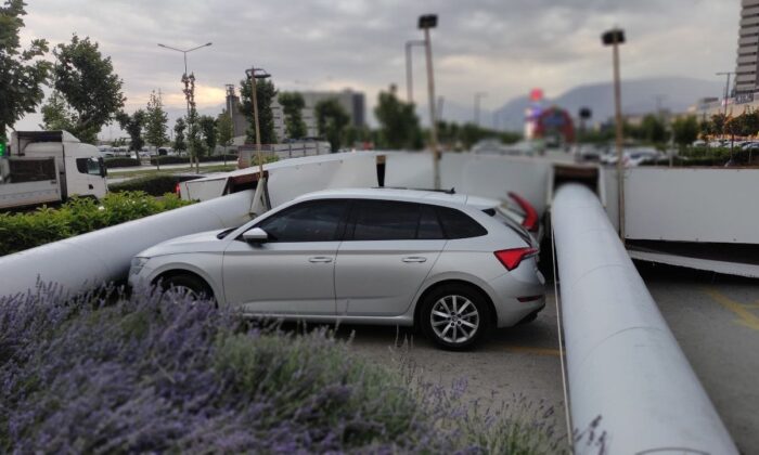 Kenti vuran fırtınanın en şanslısı oldu