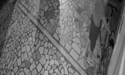 Kilitli bisikleti saniyeler içerisinde çaldı