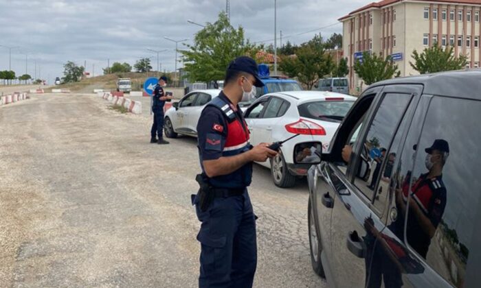 Kırıkkale’de huzur ve güven uygulaması: 12 kişi yakalandı