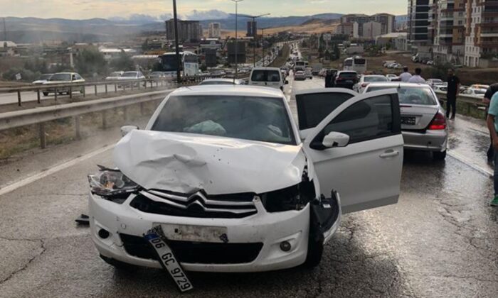 Kırıkkale’de trafik kazası: 2 yaralı