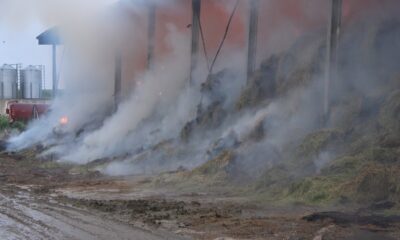 Kırklareli’nde çiftlikte çıkan yangının soğutma çalışmaları devam ediyor