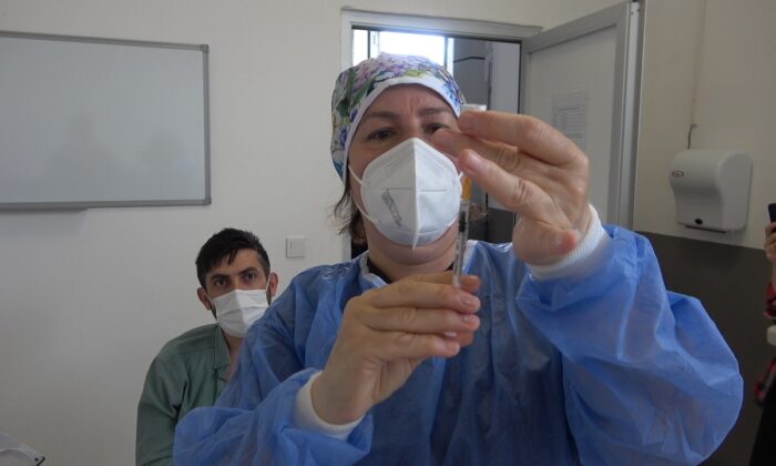 Kırklareli’nde OSB’lerde mobil aşı uygulaması başladı