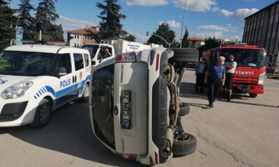 Kırmızı ışık ihlali kazaya neden oldu: 4 yaralı