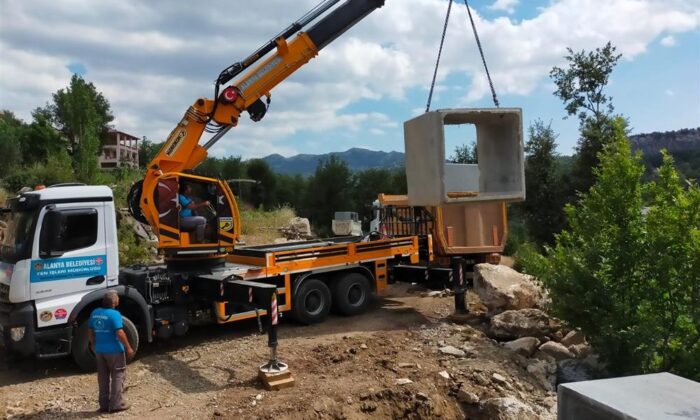 Kış aylarında bozulan yollara bakım