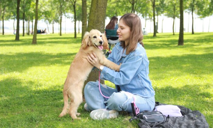 Kısıtlamasız cumartesi gününde sahile akın ettiler