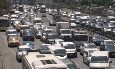 Kısıtlamasız Cumartesi gününde trafik yoğunluğu