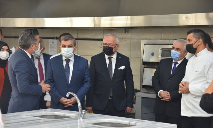 KMÜ’ye yeni bir uygulama mutfağı daha açıldı