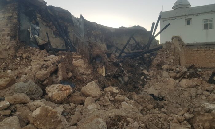 Kocaköy’de çıkan yangında 1 kişi hayatını kaybetti