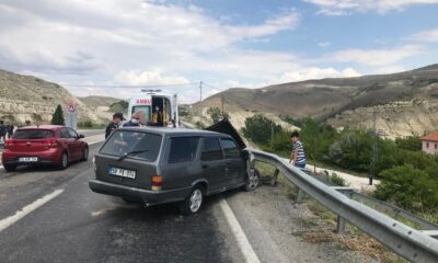 Kontrolü kaybedip bariyerlere girdi