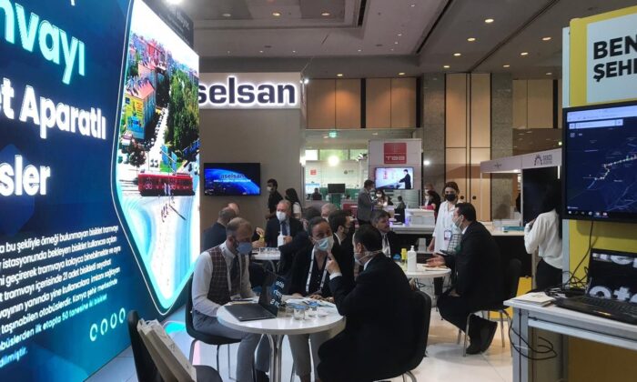 Konya Büyükşehir’in Akıllı Şehircilik Uygulamaları takdir topluyor