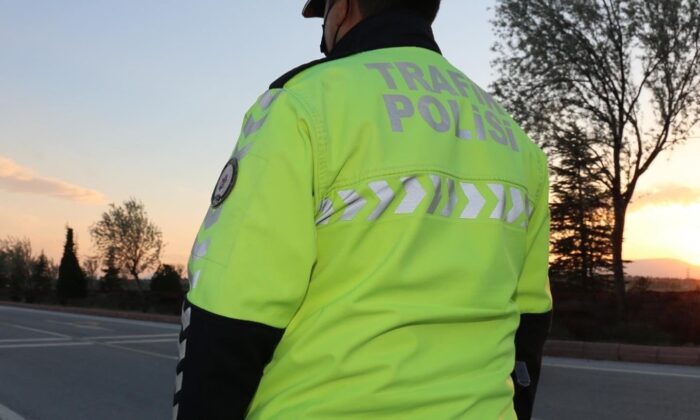 Konya’da trafik kurallarına uymayan bin 453 sürücüye ceza