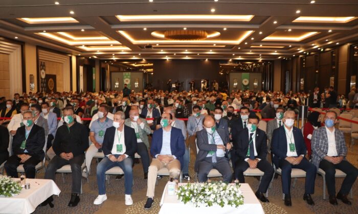 Konyaspor’da yeni başkan Fatih Özgökçen oldu