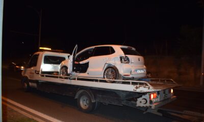 Köpeğe çarpmamak için yavaşladı kazaya karıştı: 3 yaralı