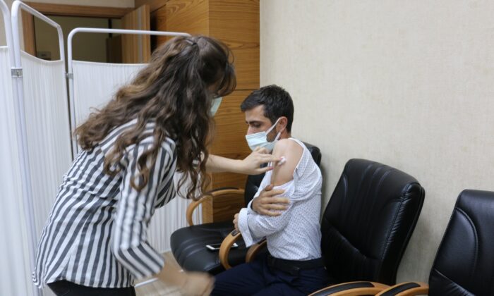 Körfez Belediyesi personeli aşılandı