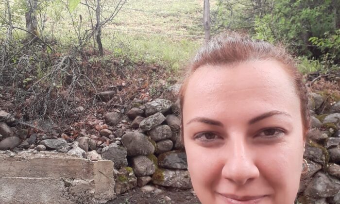 Köy inen ayı ile özçekim yaptı