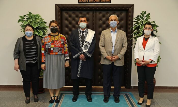 KSBÜ Protetik Diş Tedavisi Anabilim Dalı’nda sınav başarısı