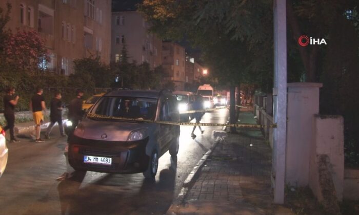 Küçükçekmece’de araca silahlı saldırı: 1 ağır yaralı