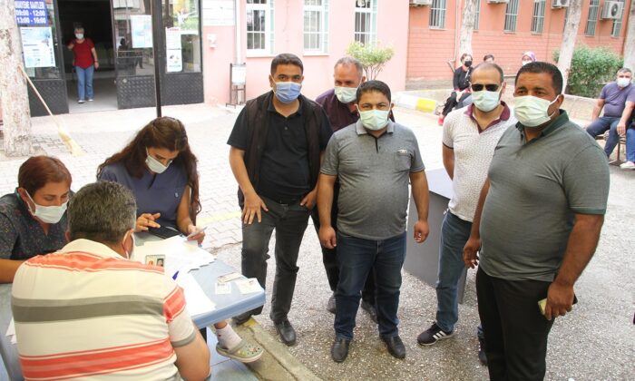 Kula’da taşımacılar aşılanıyor