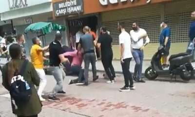 Kuyumcuların kavgası büyüdü, iki grup sokak ortasında birbirine girdi