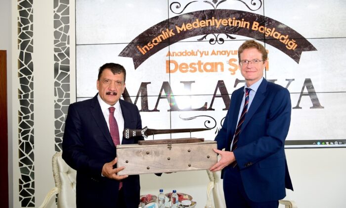 Landrut’tan Selahattin Gürkan’a ziyaret