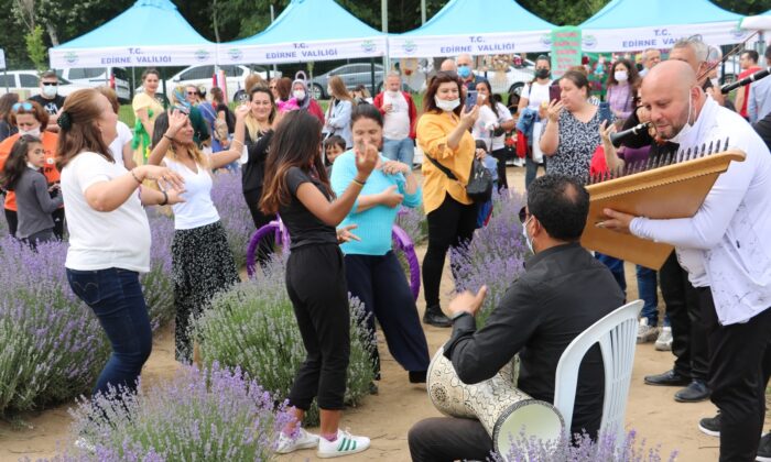 “Lavanta Tarla Günleri” renkli görüntülerle son buldu