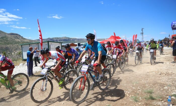 Levent Vadisi’nde dağ bisikleti kupa yarışı