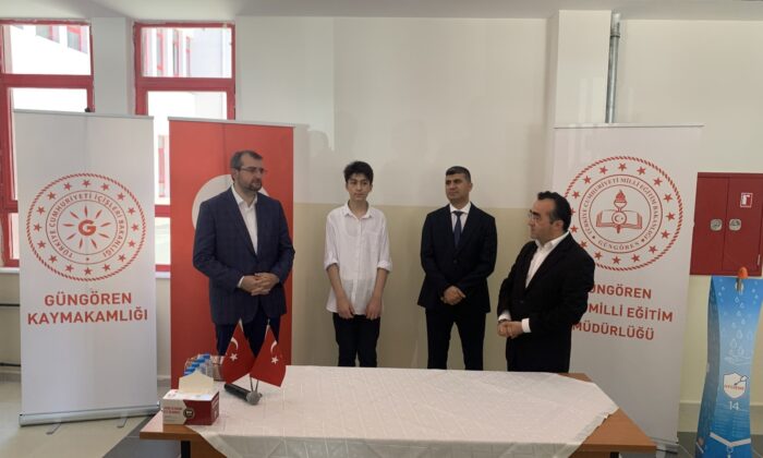 LGS’den tam puan alan Güngörenli öğrenciye tablet ve hediye çeki