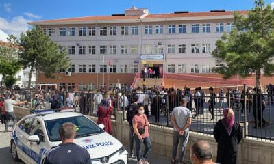 Liselere geçiş sınavı 1. oturumu başladı