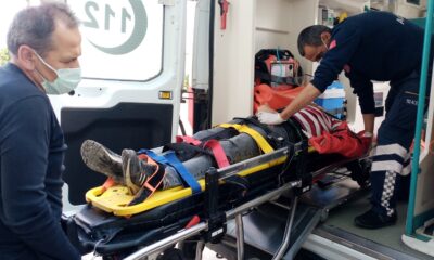 Maden ocağında hafriyat kamyonu devrildi: 1 yaralı