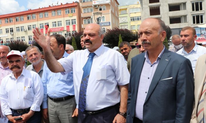 Mahmut Demir’den Havza’da gövde gösterisi