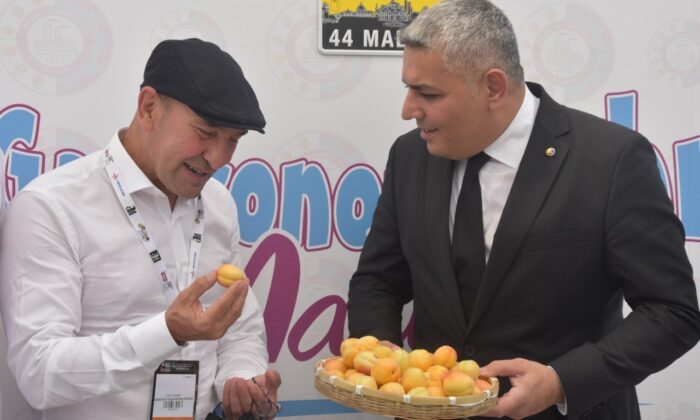 Malatya standı önemli isimleri ağırladı