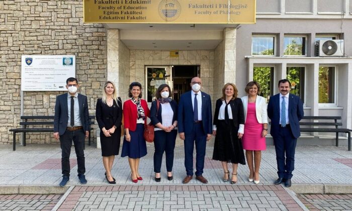 Manisa CBÜ Rektörü Prof. Dr. Ataç Kosova ve Bulgaristan’da temaslarda bulundu