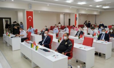 Manisa’da ‘En iyi narkotik polisi anne’ toplantısı yapıldı