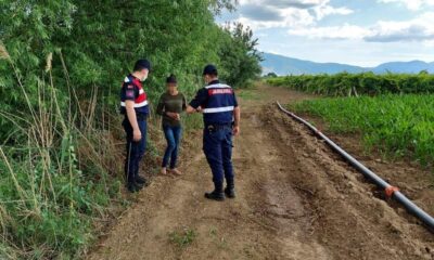 Manisa’da kaybolan kız çocuğu jandarma tarafından bulundu