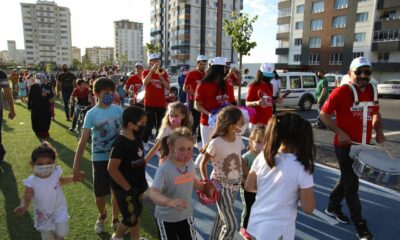 Melikgazi’den yaz akşamlarına yönelik parklarda açık hava konseri
