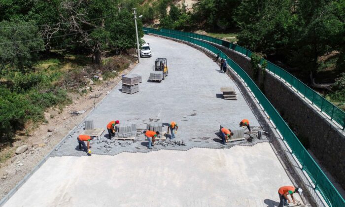 Meram Belediyesi merkezdeki imkanları uzak mahallelere taşıyor