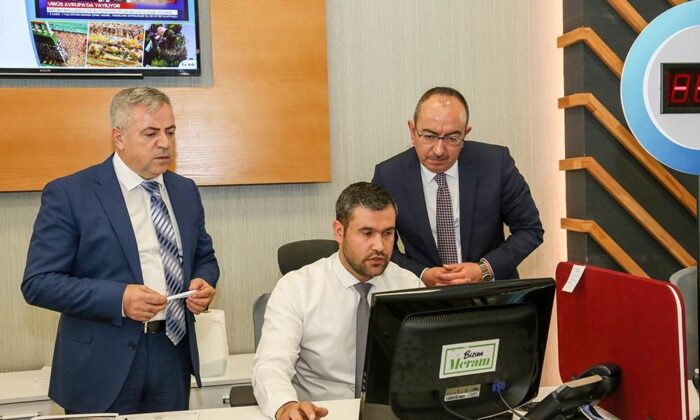 Meram’da vefalı eller vatandaşları yalnız bırakmadı