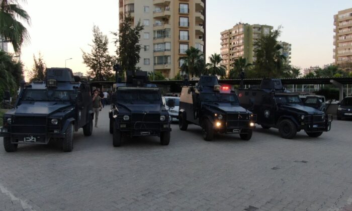 Mersin merkezli 18 ilde yasadışı bahis operasyonu: 86 gözaltı