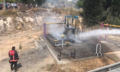 Mersin’de çocuk oyun parkı yandı