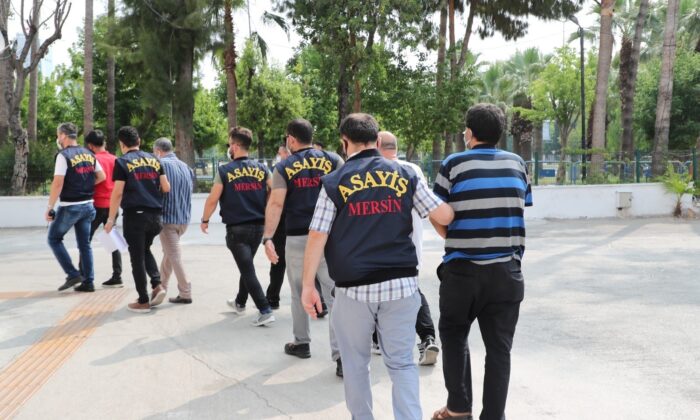 Mersin’de fuhuş operasyonu: 7 gözaltı