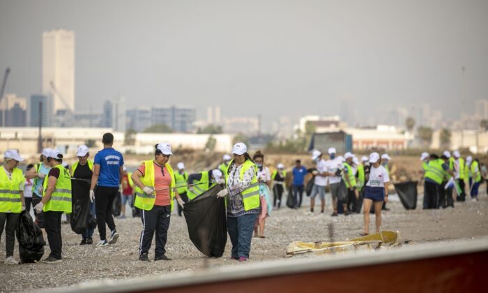 Mersin’de sahil temizliği yapıldı