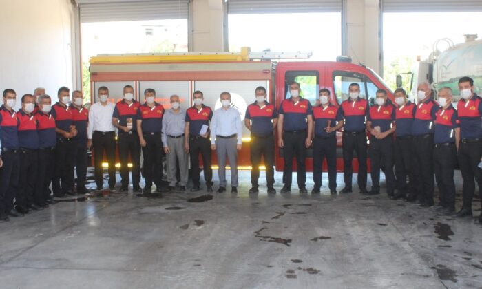 Metan gazı faciasında görev alan itfaiye erlerine plaket verildi