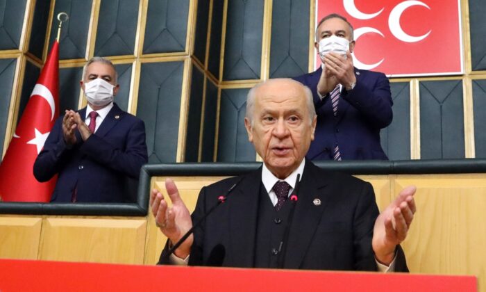 MHP lideri Bahçeli: “Türkiye düşmanları erken seçim safında birleşmiş, şakşakçılık yapıyor, zillete refakat ediyor”