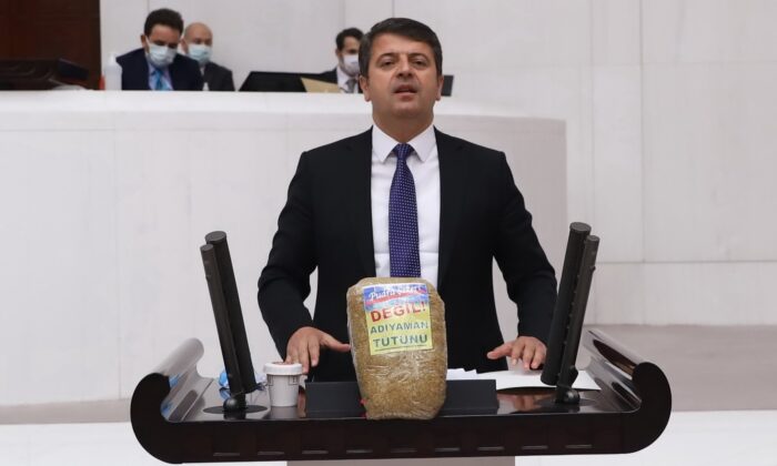 Milletvekili Tutdere, tütüne hapis cezasına tepki gösterdi