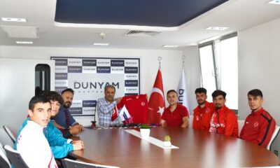 Milli atletlerden Erol Bedir’e ziyaret