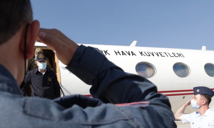 Milli Savunma Bakanı Akar: “Nereye kaçarlarsa kaçsınlar terörü bitireceğiz”