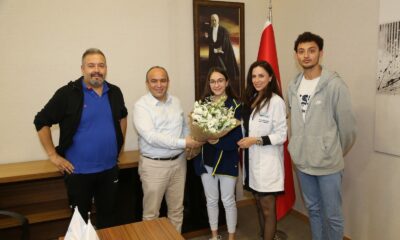 Milli yüzücüye diyetisyen desteği